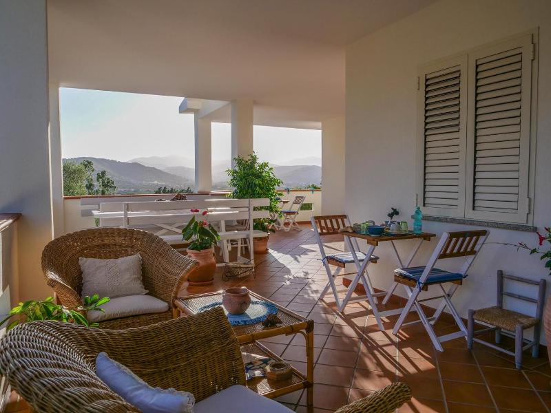 B&B La Quercia a Budoni - Incantevole Rifugio sul Mare