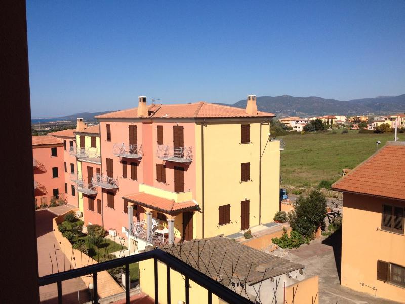 Modern 1-Bed a Valledoria - Apt vista mare vicino spiaggia