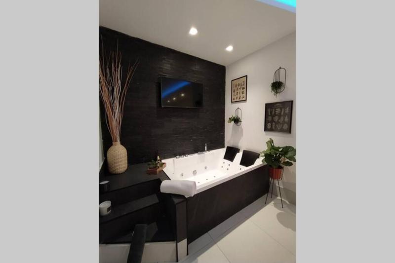 Elegante open space con vasca idromassaggio a Trastevere — отзывы гостей и цены