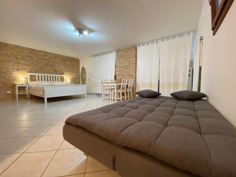 Pula With Pool - Appartamento vicino a Nora