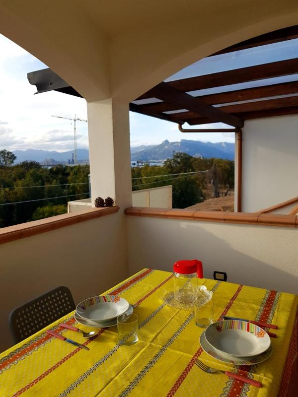 Borgo San Giorgio ad Àrbatax - Appartamento vista mare