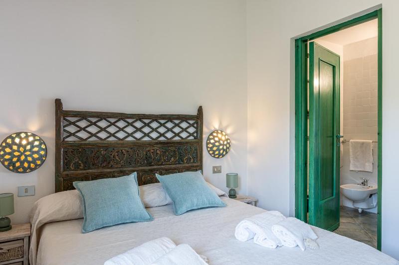 Yacht Club a Porto Cervo - Elegante Appartamento Panoramico