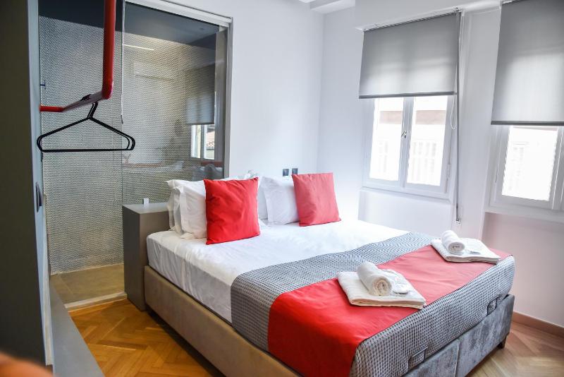 CentraL44 LoL RooM-Ermou Street — забронировать отель в Афины