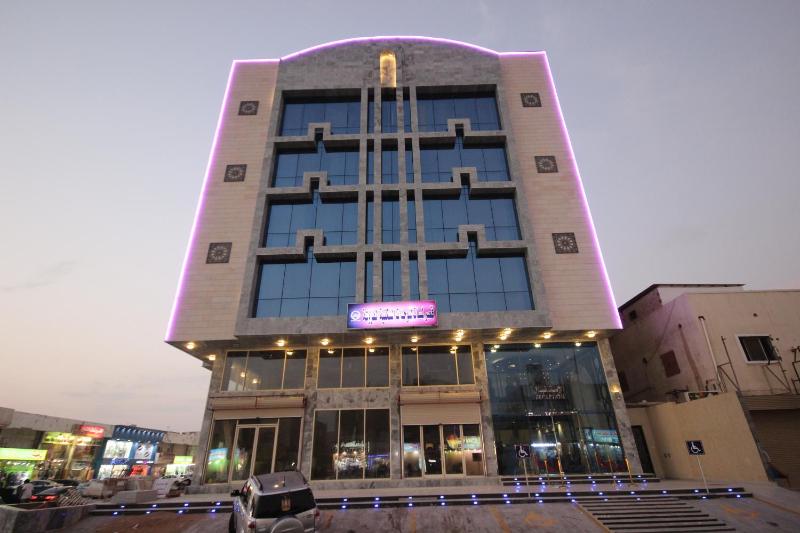 Lamasat Alshrq Hotel Palace — отель с удобным расположением в Джидде