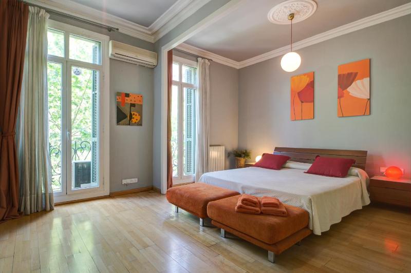 Luxury Central Apartment — отзывы гостей и цены