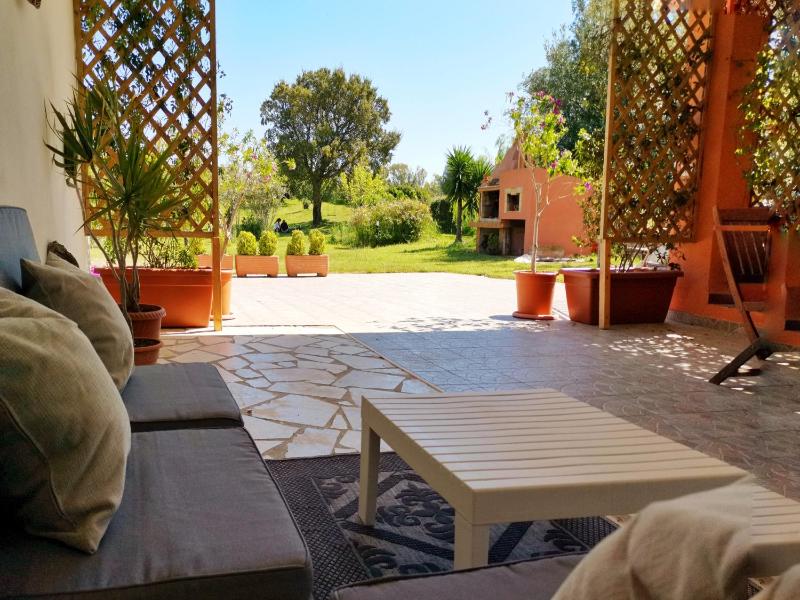 Home Garden a Siniscola - Accogliente Casa con Giardino