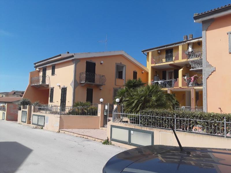 Fast&Easy a Valledoria - Comodi Appartamenti Vicino al Mare