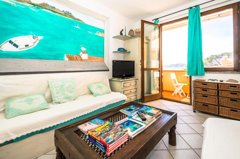 Casa di Punta nera a La Maddalena - Fronte Mare