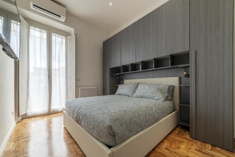 Rione Prati Elegant Apartment with Balcony — комфортный отель в Риме