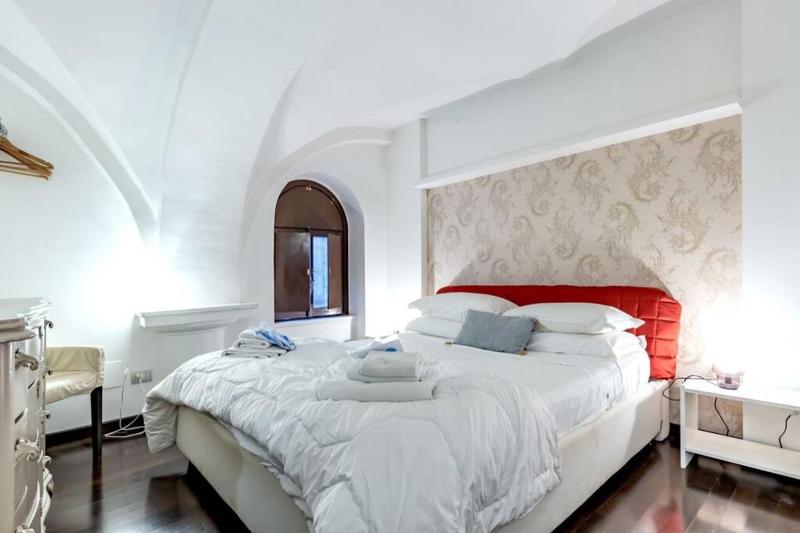 Lovely Apartment Ground Floor Colosseo Wi-Fi AC — отзывы гостей и цены