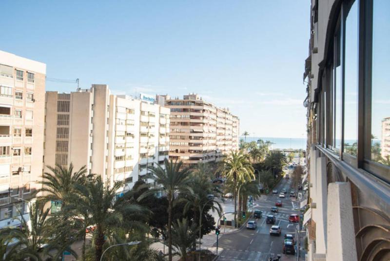 Apartamento Centro & Chic — комфортный отель в Аликанте