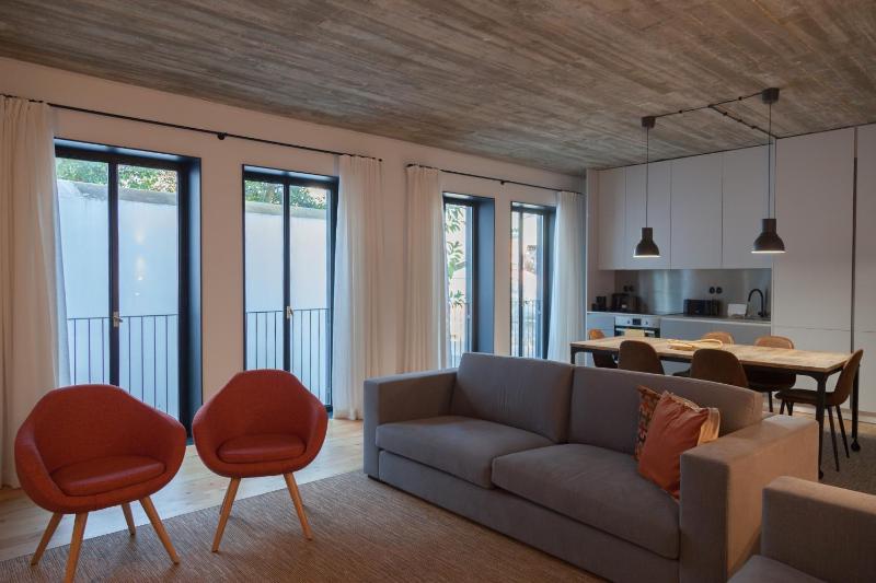 FLH Intendente Cozy Industrial Flat — отель в Лиссабоне, Португалия