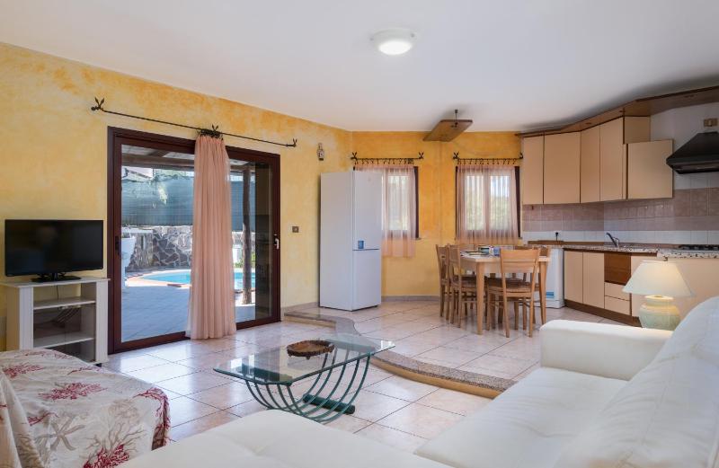 Villa Chiara ad Arzachena - Incantevole Villa con Piscina