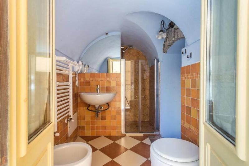 Su Dandaru a Bosa - Spazioso Appartamento Vista Castello