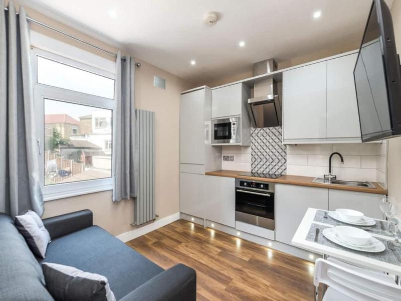 Charming 2 bedrooms Flat in Plumstead — отель в Лондоне, Соединенное Королевство