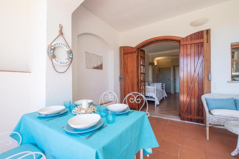 Villetta a Porto Cervo - Lussuosa Oasi con Jacuzzi