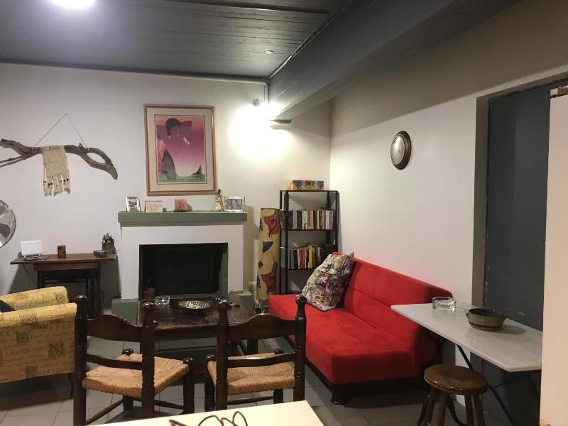 Central Athens - Mets apt near Acropolis — отель в Афины, Греция