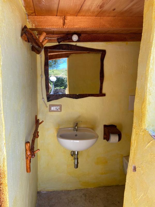 Villa Peonia a Besozzo - Elegante Villa Vista Mare