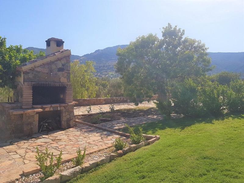 Villa Giuliana 1 a Tertenìa - Spaziosa casa panoramica