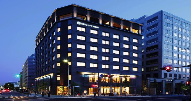Kyoto Hot Spring Hatoya Zuihokaku Hotel — отель с удобствами в Киото