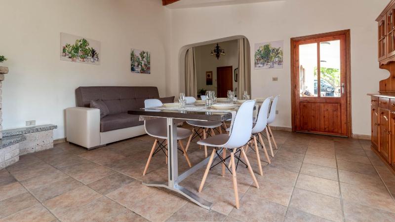 Villa Luisa a Sassari - Economica villa con giardino