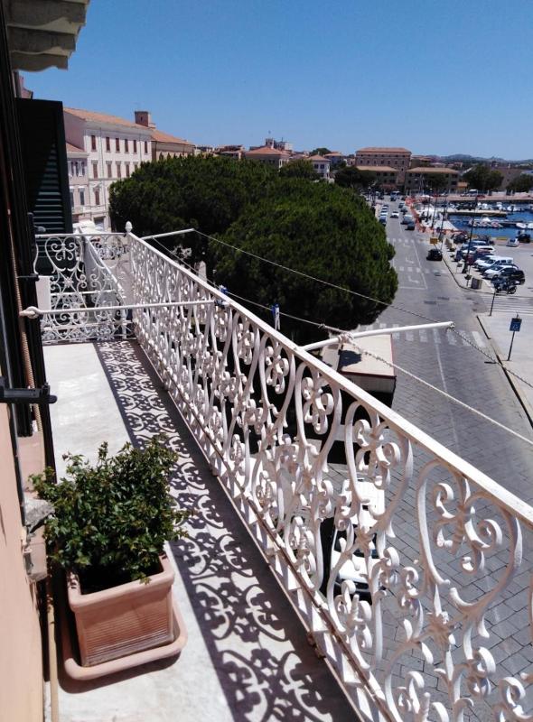 BELVEDERE a La Maddalena - Incantevole residence vista mare