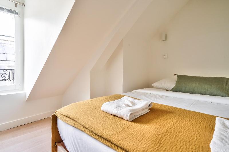 New Cocoon Duplex for 2 in the Heart of Paris (5D) — отзывы гостей и цены