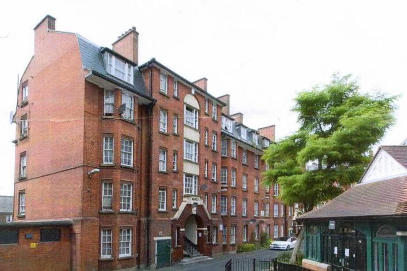 Central 1 BR Apartment *Zone 1* Elephant and Castle — комфортный отель в Лондоне