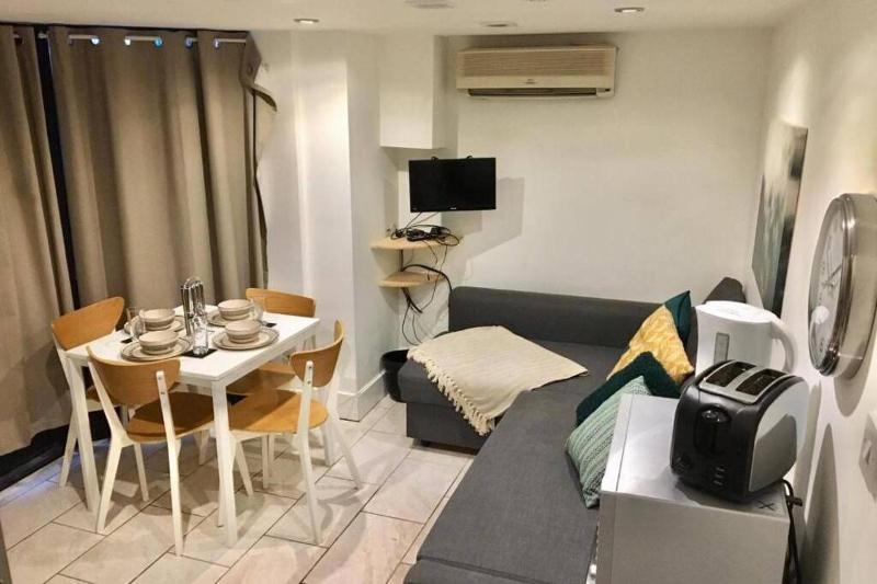 Clerkenwell Apartments by DC London Rooms — отель с удобствами в Лондоне