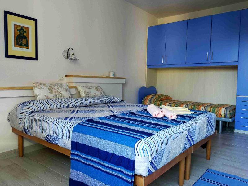 Casa Serra a Cala Gonone - Elegante Alloggio Vicino Spiaggia