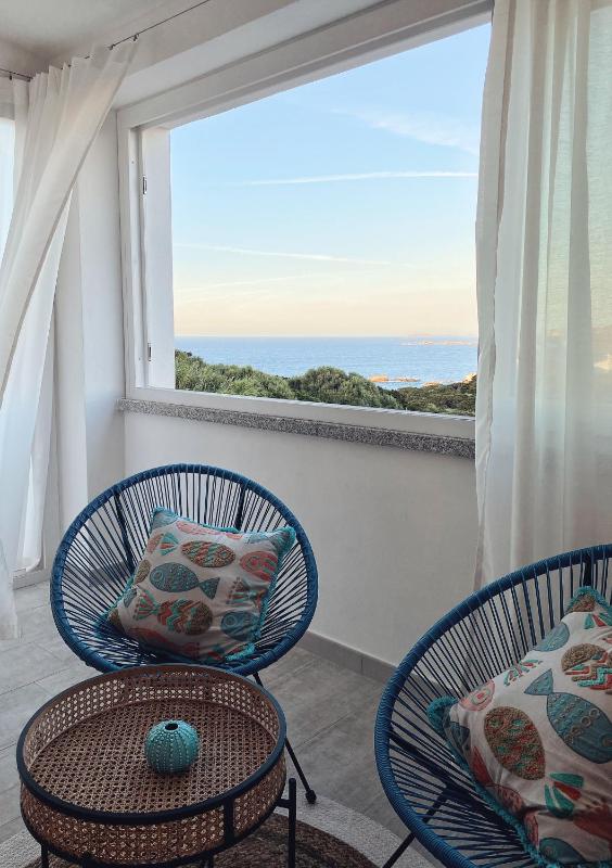 Appartamenti Del Conte a Capo Testa - Vista mare mozzafiato