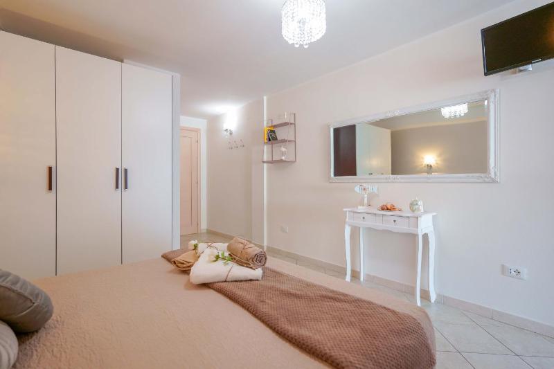 Casa Nostra a Pula - B&B accogliente con giardino