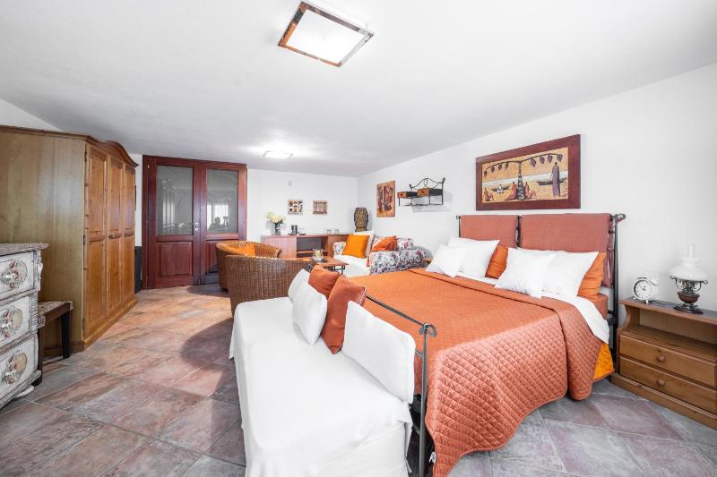 Villa Bellavista a Torre delle Stelle - Esclusiva con piscina