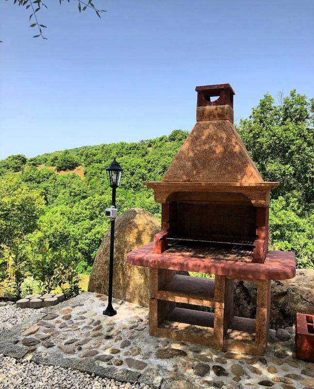 Casa Vacanza Centro Sardegna - Relax con Piscina