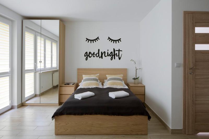 Цены на Flat Zlote Tarasy Street в Варшаве