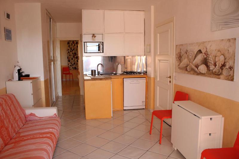 Casa Giorgia a Palau - Accogliente apt con giardino