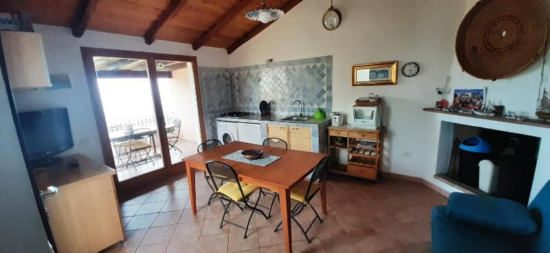 Casa Grazia e Enrico a Chia - Oasi familiare con BBQ
