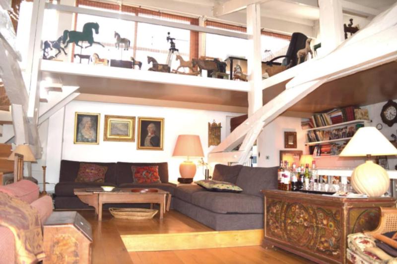 Sumptuousness Apartment Near Saint Germain — отель с удобствами в Париже