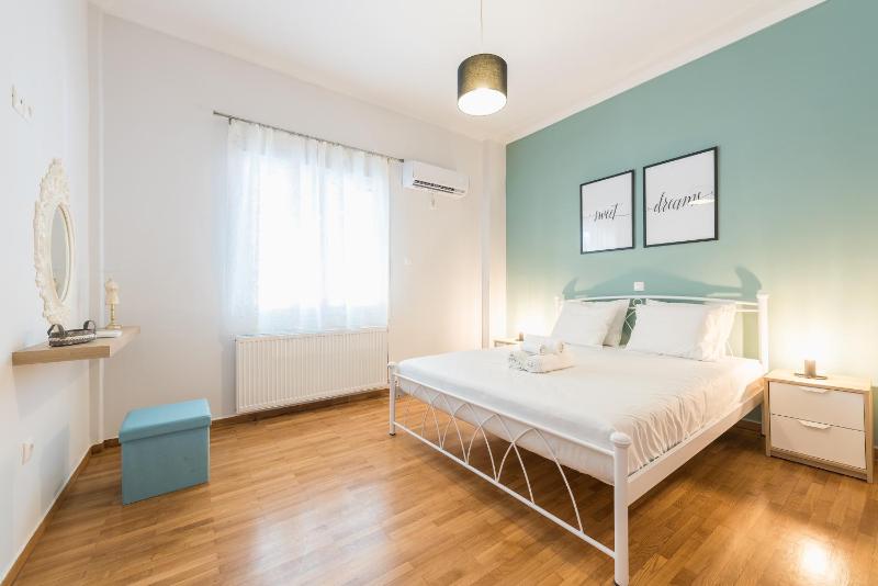 K&D Modern Apartment in Athens — комфортный отель в Афины