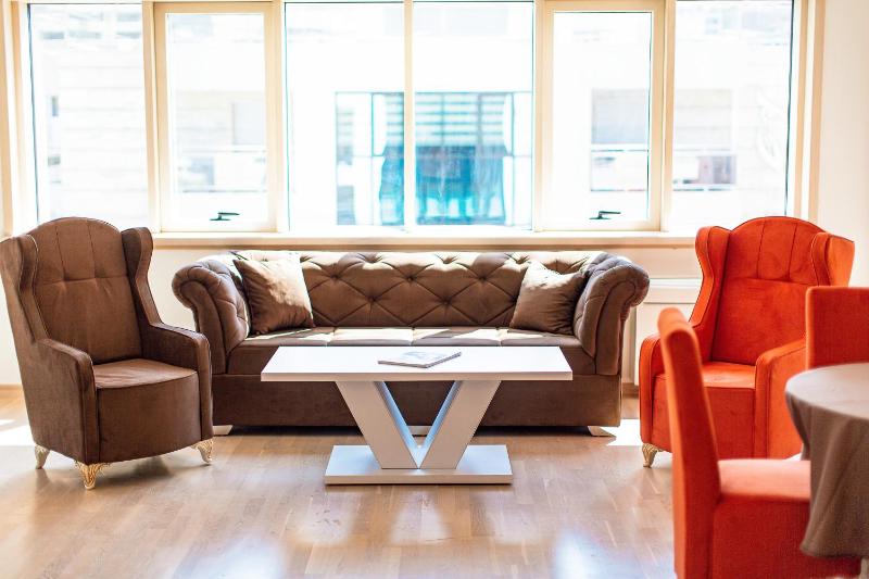 Montesun Fontana Apartments — забронировать отель в Будва