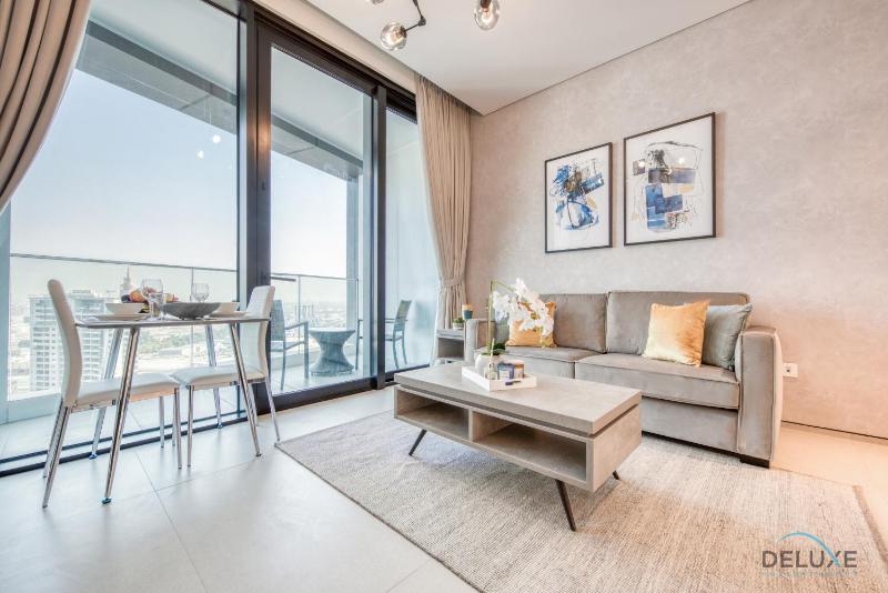Posh 1BR at The Address Residences in JBR by Deluxe Holiday Homes — отель с удобствами в Дубае