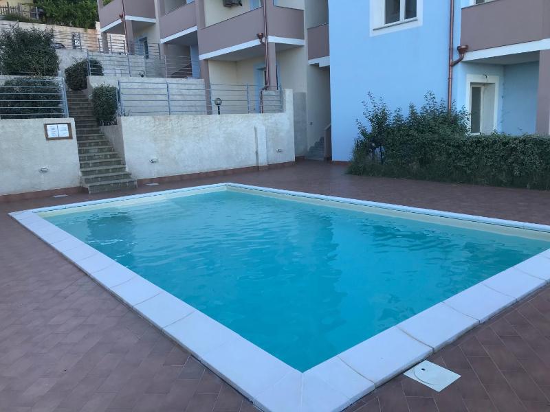 Nonsolomare a Badesi - Appartamento con vista mare