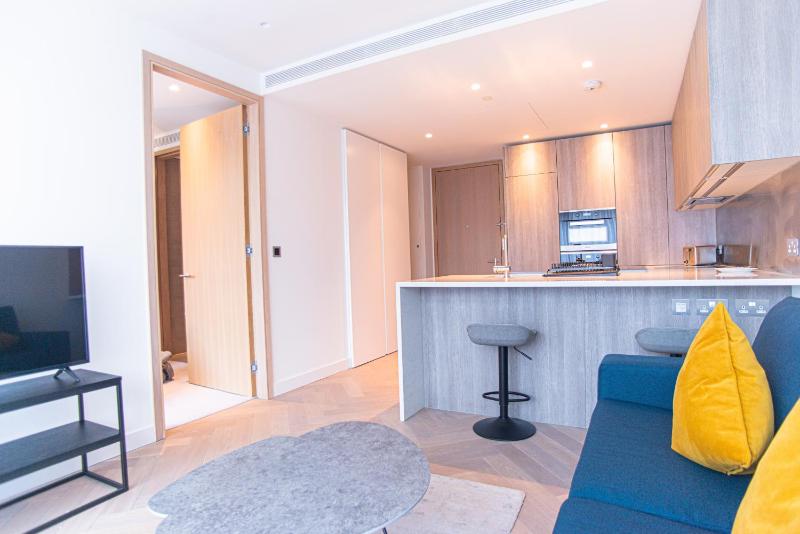 Premium Apartment near Liverpool Street Station — отель с удобным расположением в Лондоне