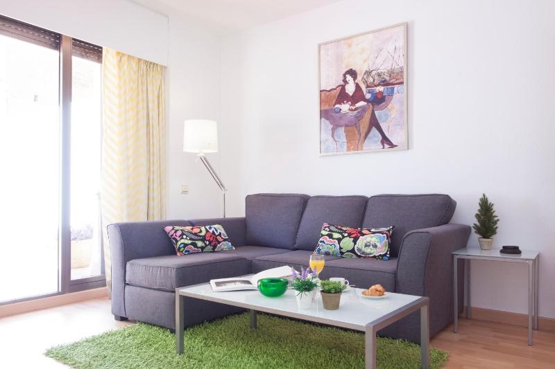 Singular Apartments Jorge Juan — отель с удобным расположением в Валенсии
