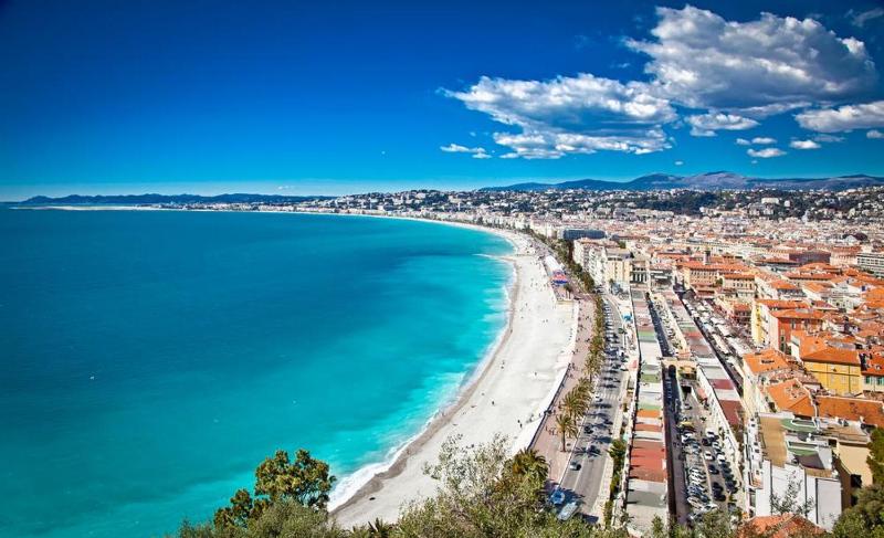 Magnifique studio coeur de Nice — отель с удобствами в Николь