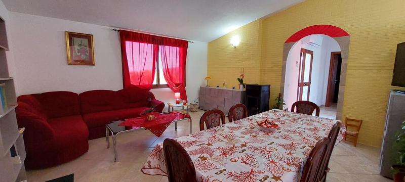 Villa con Piscina a Siniscola - Lusso e Privacy