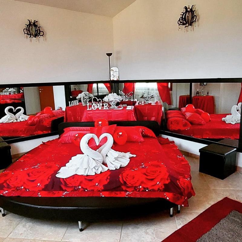 Villa con Piscina a Siniscola - Lusso e Privacy