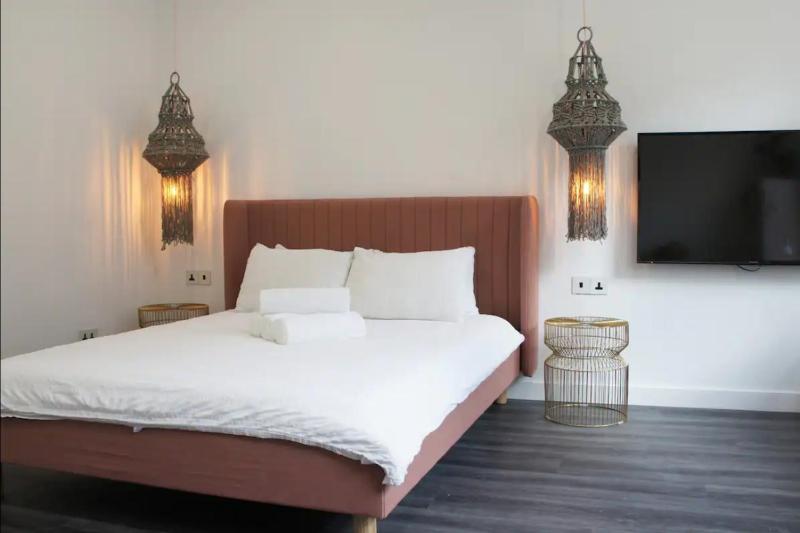Brick Lane Spitalfields Apartment — отель с удобным расположением в Лондоне
