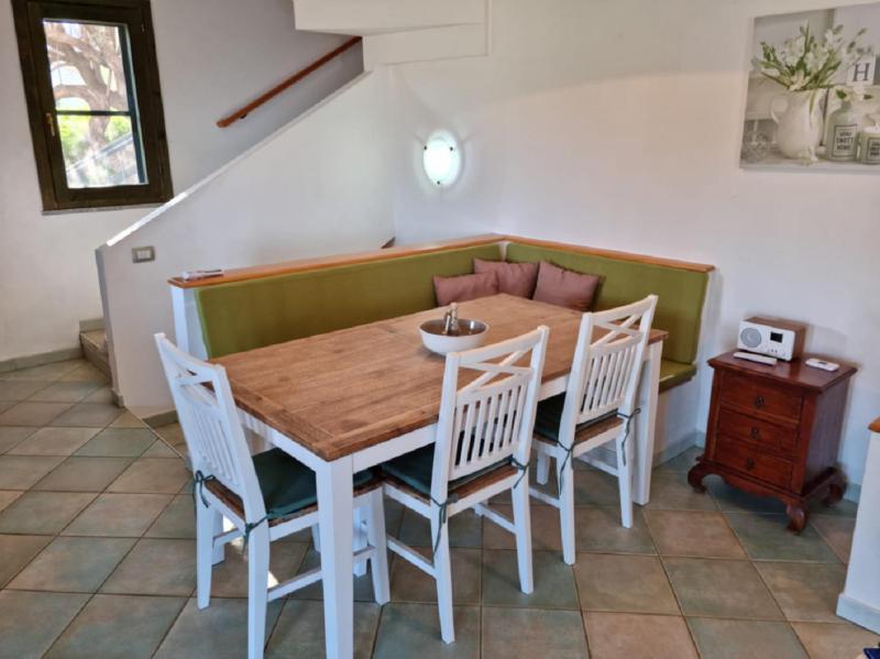 Villa Indipendente a Torre delle Stelle - Oasi con piscina