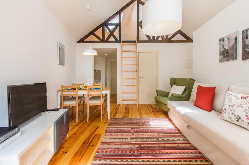 Guest Inn Alfama, Premium Apartments — отель с удобным расположением в Лиссабоне